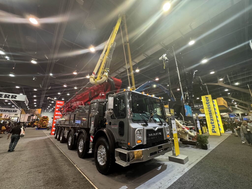 World of Concrete 2025 - ITrack